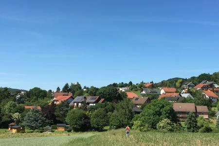 Ferienwohnung Familie Slepitzka Niedenstein エクステリア 写真