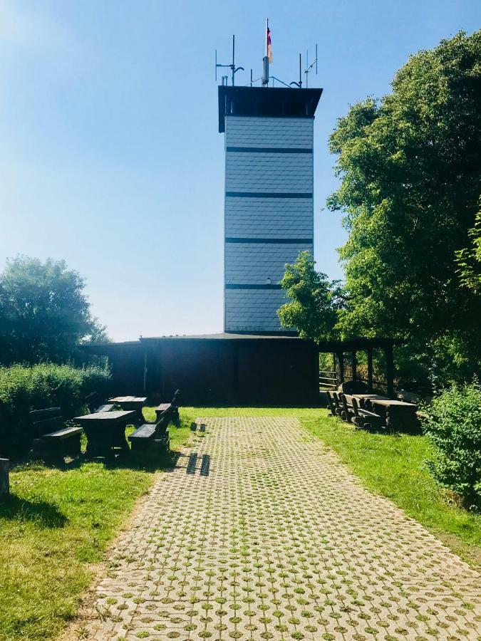 Ferienwohnung Familie Slepitzka Niedenstein エクステリア 写真